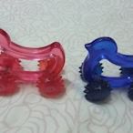 【異國滿屋】企鵝造型的滾輪按摩器（粉紅色和藍色）全新品