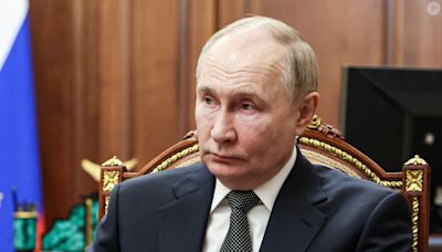 Vladimir Poutine : Les images sidérantes de son palace, actuellement en proie aux flammes !