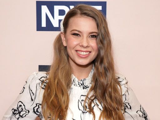 Bindi Irwin’s Daughter Grace Swapped Her Khaki Uniform for a Look That’s Peak Fairycore