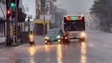 澎湖清晨雷雨交加 (圖)