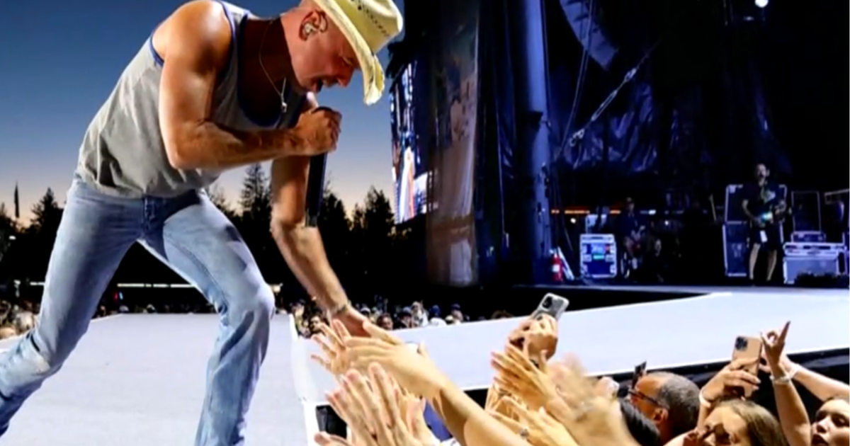 Kenny Chesney reflects on how his music has evolved through grief