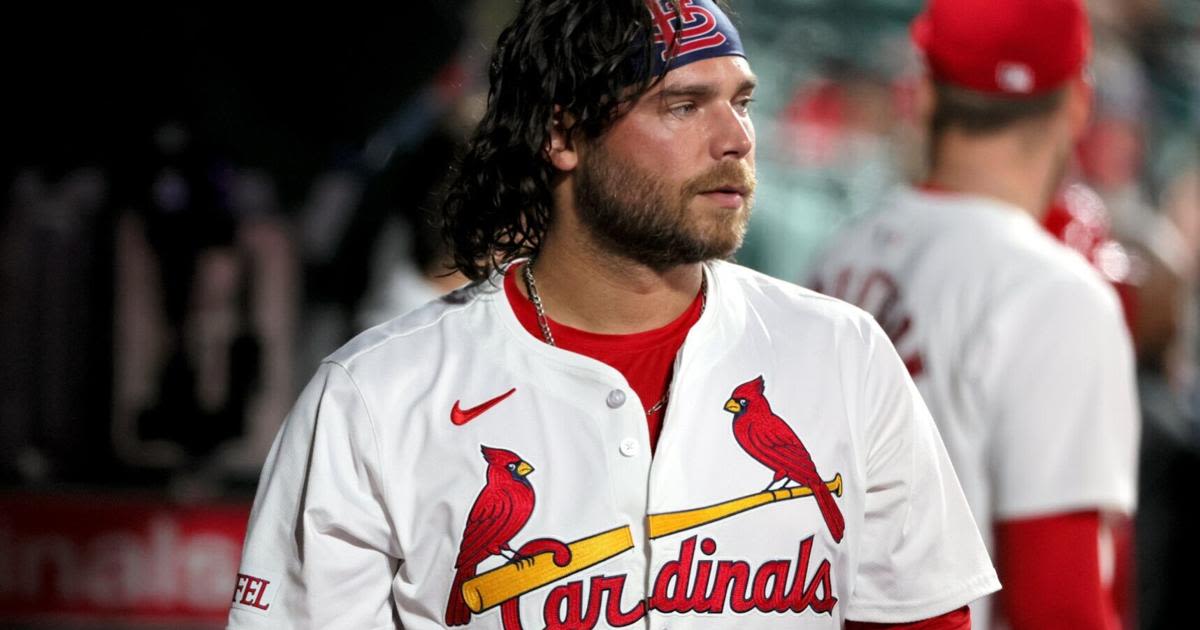 How veteran shortstop Brandon Crawford has adjusted to a bench role: Cardinals Extra