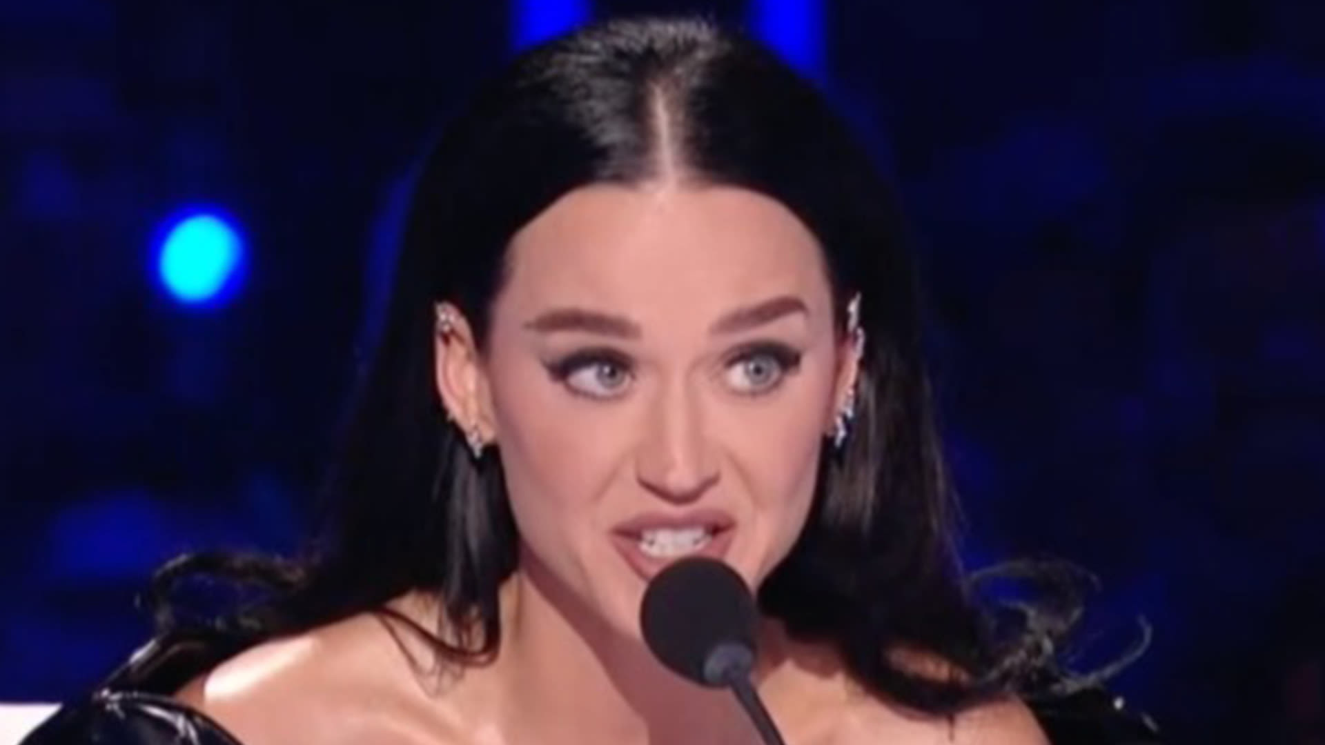 Katy Perry critics call out star for 'raunchy' dress during Idol episode