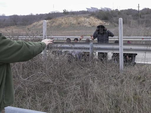 Herido de bala un policía griego durante una operación contra la migración en la frontera con Turquía