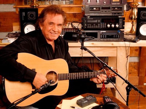 Johnny Cash Is Back On The Charts With A New Album For The First Time In Half A Decade