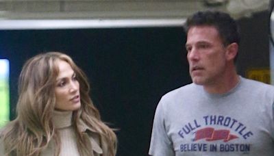 Jennifer Lopez and Ben Affleck Shut Down Divorce Rumors With a Couple s Car Ride