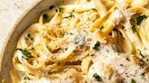 How To Make Classic Chicken Alfredo Pasta: The Easiest, Cheesiest Method