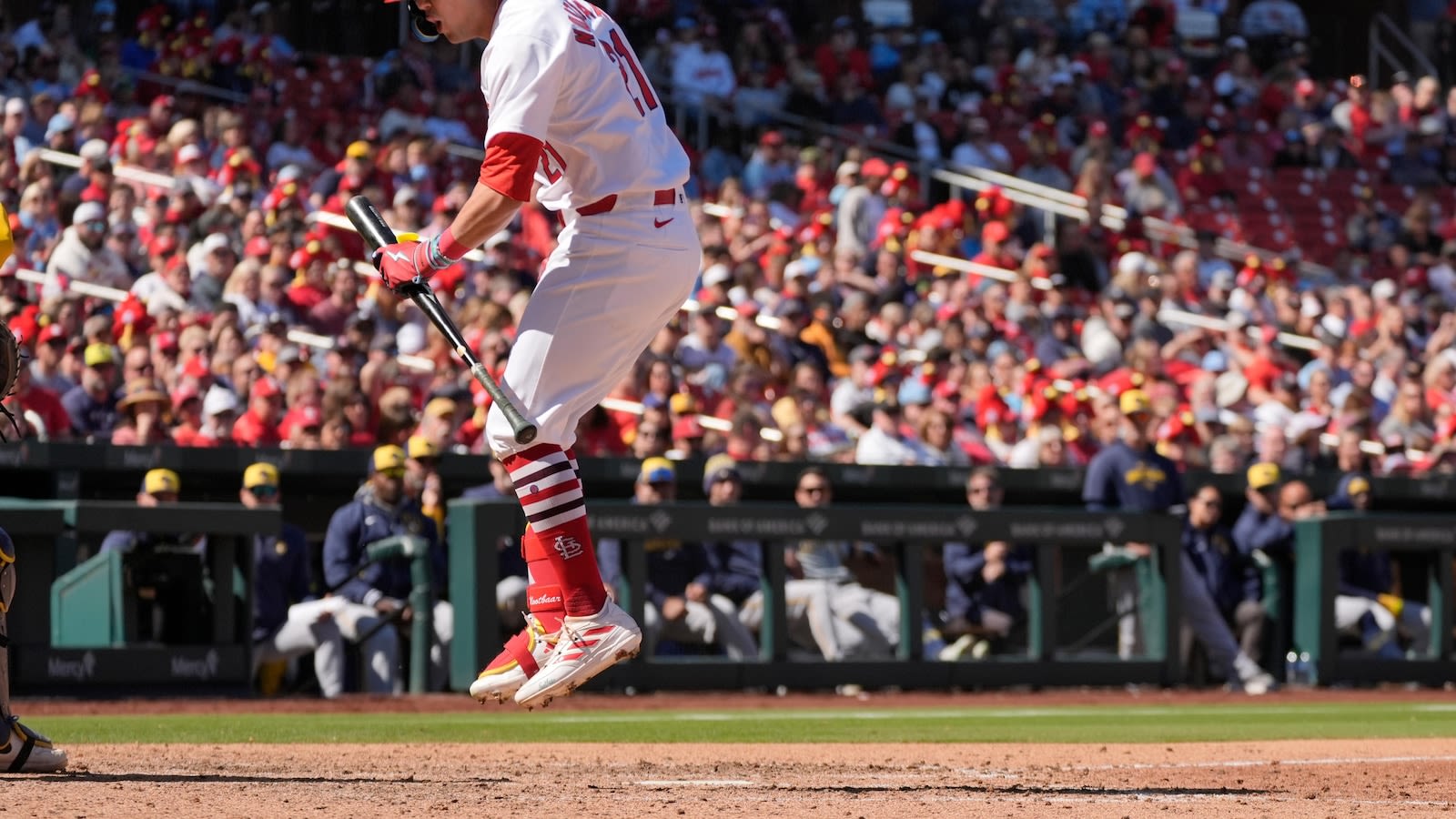 Owen Miller's two-run single lifts Brewers over Cardinals 2-0