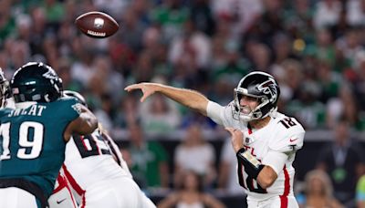 Twitter reacts to Falcons' improbable comeback win over the Eagles