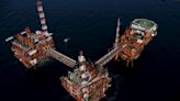 El petróleo de Texas baja un 0,68 %, hasta 82,81 dólares el barril Por EFE