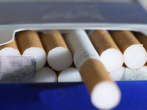 Reino Unido prohíbe el tabaco de por vida a los nacidos después de 2008