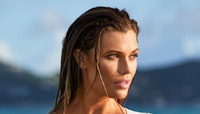 4 Remarkable Pics of SI Swimsuit Star Samantha Hoopes in the British Virgin Islands