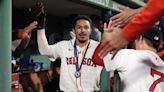 Valdez hits a key two-run double to help Red Sox rally past Phillies 8-6