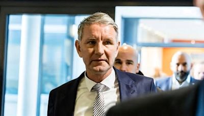 Vorwurf: SA-Parole verwendet Björn Höcke in Halle vor Gericht: Keine Freiheitsstrafe für AfD-Politiker zu erwarten