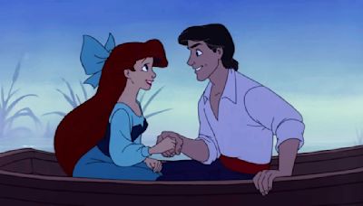 32 Romantic Disney Scenes That Make Me Believe In Love Again