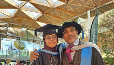 Father and daughter graduate together from the same university