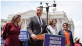 ....S. Senator Alex Padilla, Congressional Leaders, Advocates Call for Executive Action to Protect Long-Term Undocumented Immigrants...