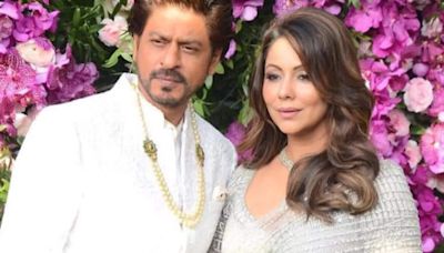 Shah Rukh Khan and Gauri: Relationship lessons to learn from the power-couple | The Times of India