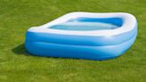 How to blow up a paddling pool in minutes when you DON’T have a pump