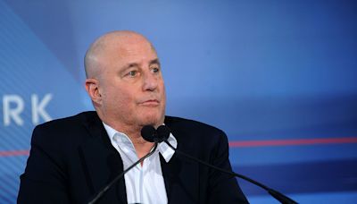 Top Collector Ron Perelman Sold 71 Works Worth $963 M. by Picasso, Warhol, Basquiat and Others to Repay Banks