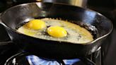 Simple 30-second method ensures egg yolks never break during cooking