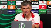 "Ganó la Europa League, ahora va a jugar la final de la Conference... ¡Solo le falta la Champions!" El cariñoso mensaje de Valverde a Mendilibar tras su triunfo con Olympiakos