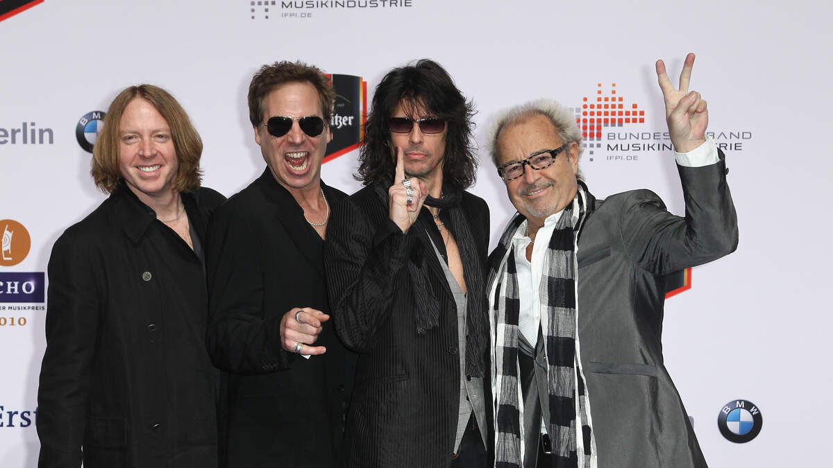 Hansen Has A ‘Peace Plan’ For Lou Gramm At Rock Hall Induction | 98.7 The Gator | Doug Podell – The Doc of Rock