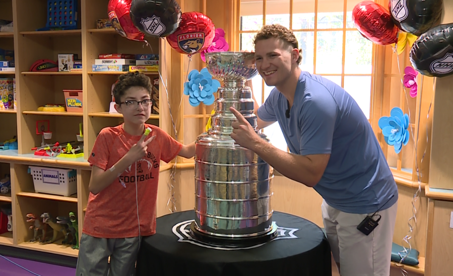 Matthew Tkachuk shares Stanley Cup joy with kids at St. Louis Children’s Hospital