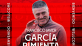 Oficial: García Pimienta firma como entrenador del Sevilla por dos temporadas