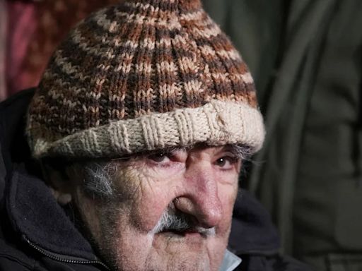 José Mujica contó sobre sus sesiones de radioterapia: “Es una biaba todos los días, no puedo con las patas”