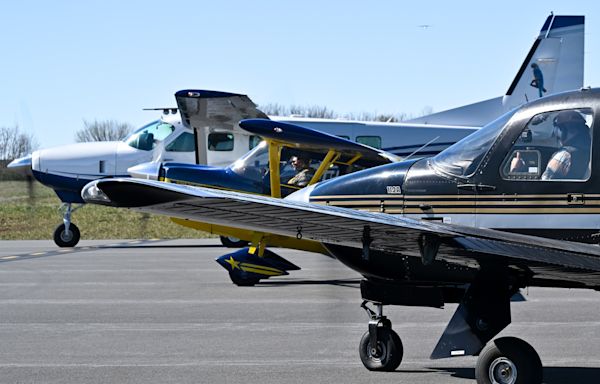 Dozens of Vintage Planes Will Fly Over the National Mall This Saturday - Washingtonian