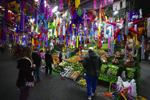 A food tour of New York, Mexico, or Spain — with your favorite chef as your guide - The Boston Globe