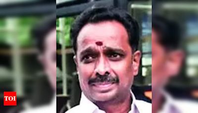 Former AIADMK minister M R Vijayabhaskar arrested in Kerala for kidnap and landgrab case | Chennai News - Times of India