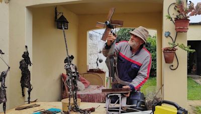 Un sombrerero en Carlos Keen, el que hace boleadoras en Tandil y la cestera de raíces guaraníes en Tigre: los artesanos abren sus talleres y muestran su talento