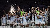 Argentina recoge el testigo de España: empezar con derrota y ser campeón
