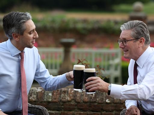 ‘I can’t overstate the significance of this meeting’: Harris and Starmer begin Anglo-Irish ‘reset’ at Chequers