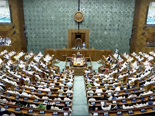 Congress MP Manickam Tagore urges Lok Ssabha Speaker to lift Covid curbs on journalists covering Parliament