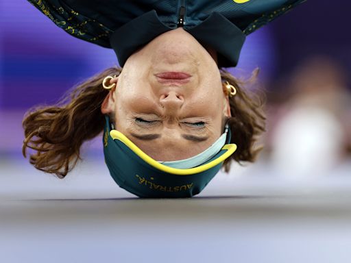 'QUEEEEEN': Raygun of Olympics breakdancing fame spotted busting moves, gains fan in Adele