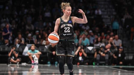 Liberty's Courtney Vandersloot misses Friday's Mystics game with back tightness