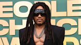 Lenny Kravitz Goes Full Rock Star in a Suit and No Shirt at 2024 People's Choice Awards