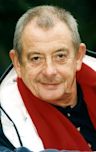 Derek Fowlds