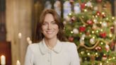 Kate Middleton calienta motores para su tradicional concierto navideño con chaqueta de perlas y 'paillettes'