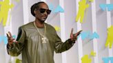 Snoop Dogg reveals he used to write lyrics on a typewriter