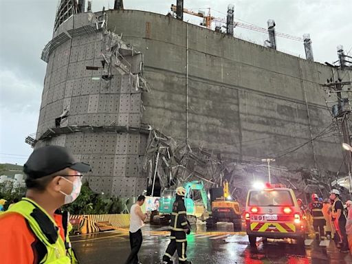 雲林斗六福懋科技公司鷹架倒塌2死3傷 縣府勒令停工