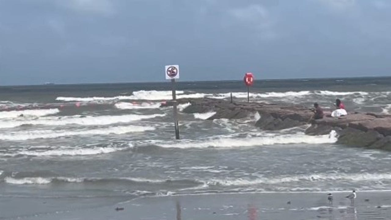 Louisiana man drowns at Galveston Beach from rip current on Memorial Day weekend