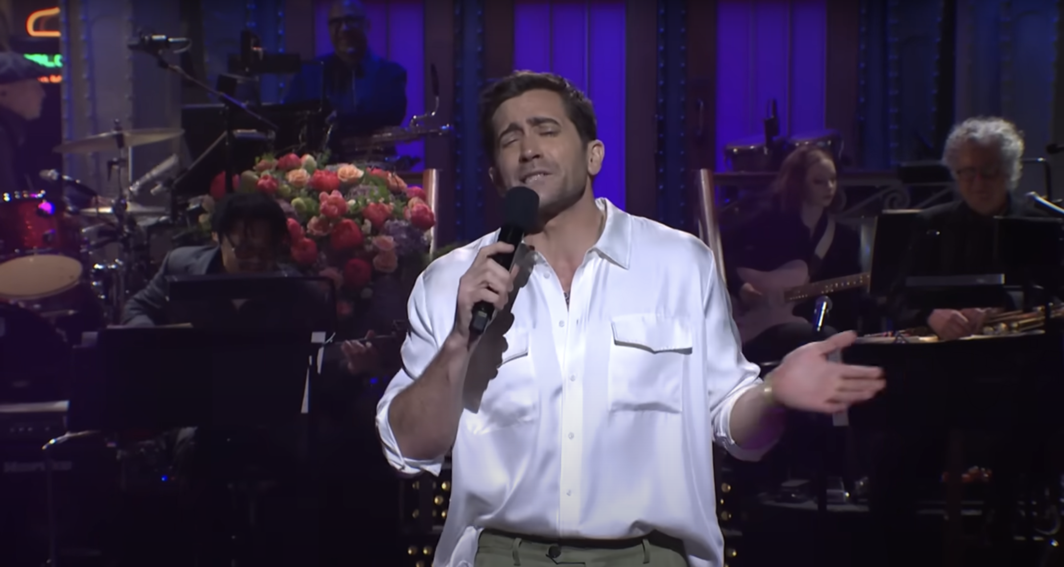 'SNL' recap: Jake Gyllenhaal marks the ‘End of the Road’ for Season 49 in finale episode