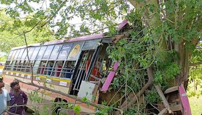 13 injured as TNSTC bus overturns in Sivaganga district