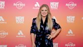 Fans Enjoy Kelly Clarkson's 'New Attitude' on Patti LaBelle Cover With Paul Shaffer
