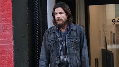 Jason Bateman Spotted Looking Unrecognizable Ahead Of Netflix Return And Fans Are Concerned