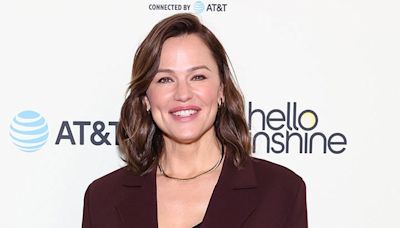 Jennifer Garner & Sisters Look Like Carbon Copies of One Another in Rare Childhood Pics